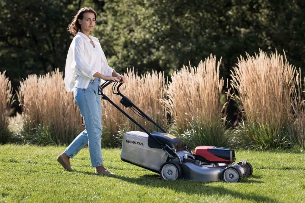 Electric Lawn Mowers