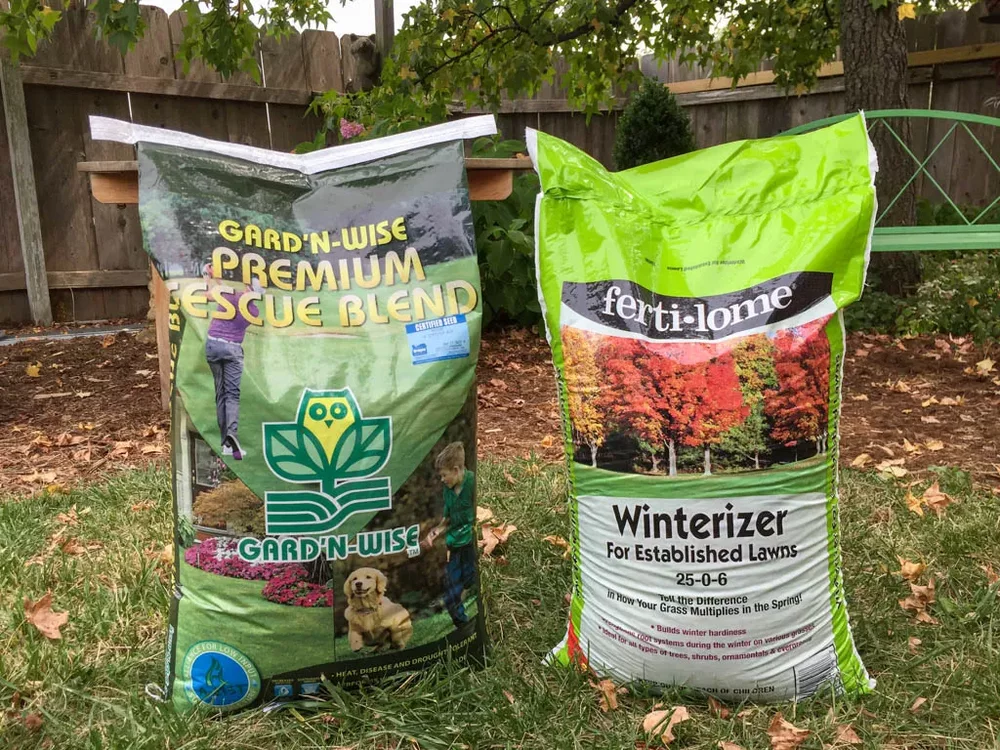 Fertilome Winterizer for Established Lawns, winter lawn fertilizers